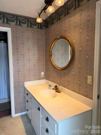 1220 Pineview Street Albemarle NC 28001