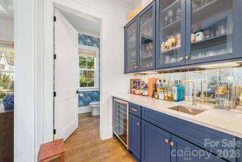 511 Lorna Street Charlotte NC 28205