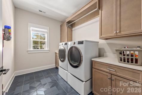 511 Lorna Street Charlotte NC 28205