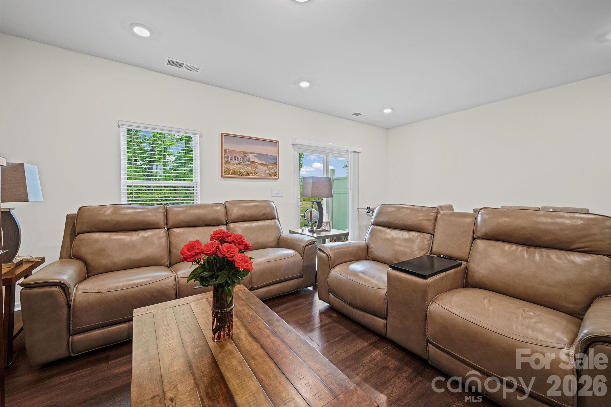8031 Ramsburg Drive Charlotte NC 28269