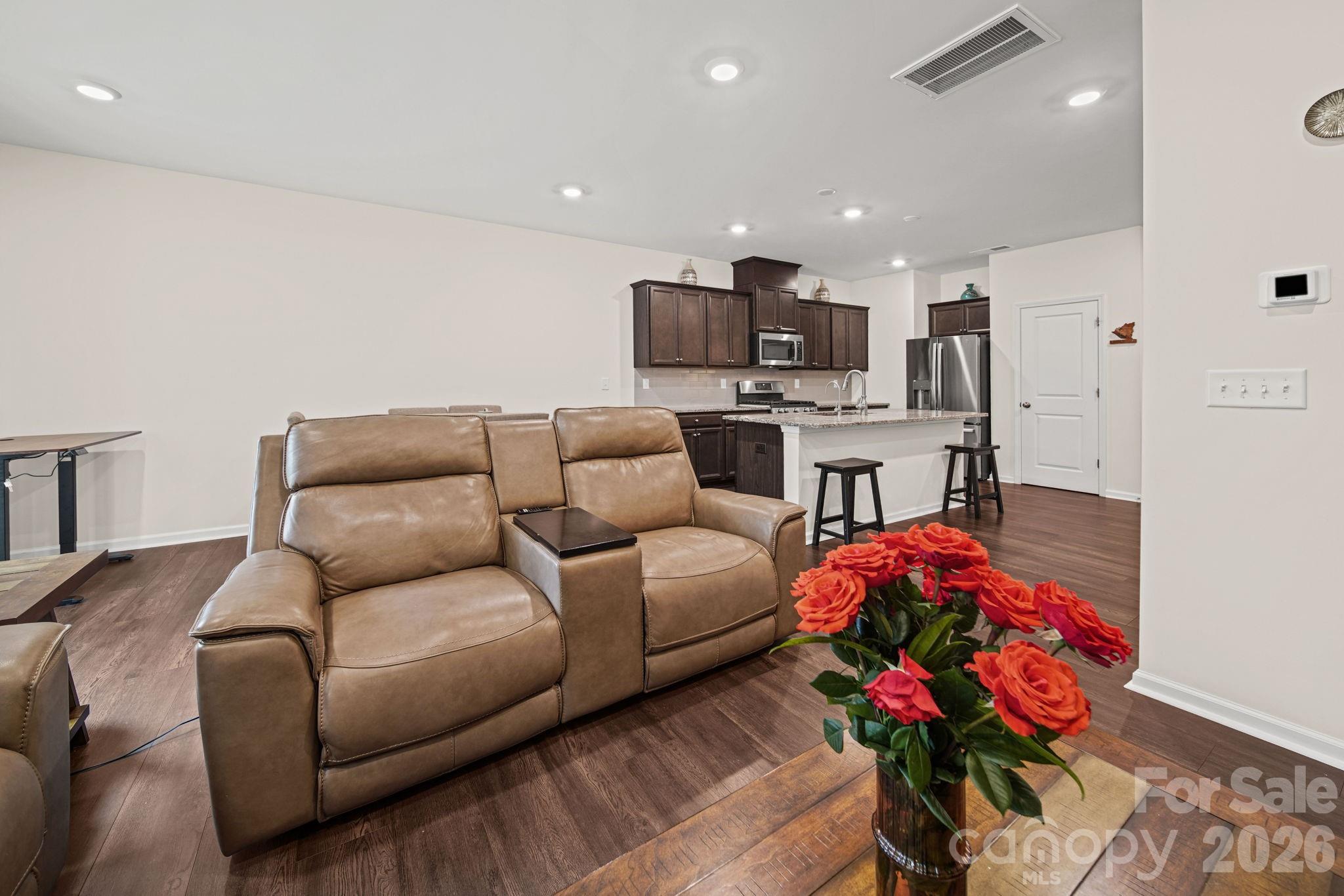 8031 Ramsburg Drive Charlotte NC 28269