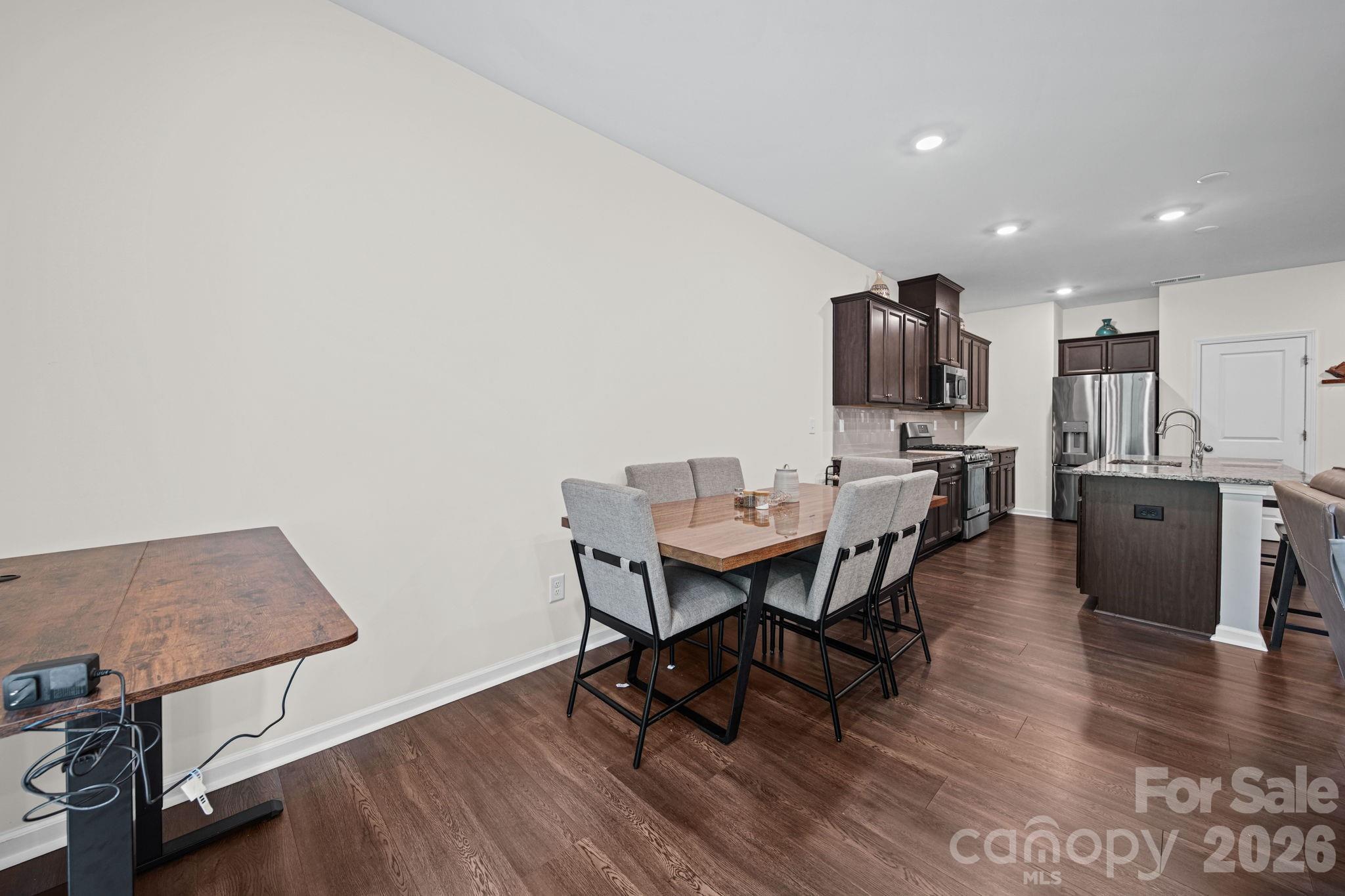 8031 Ramsburg Drive Charlotte NC 28269