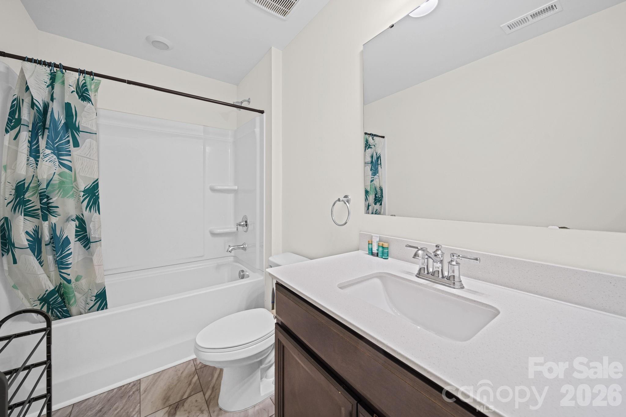 8031 Ramsburg Drive Charlotte NC 28269