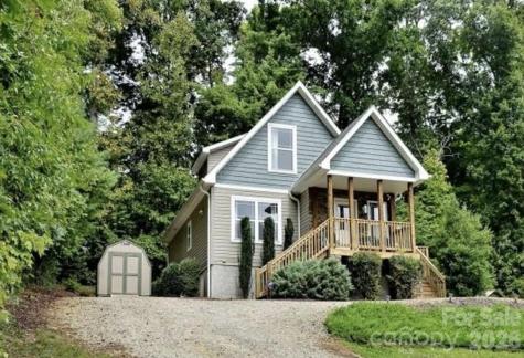 25 Eastwind Lane Candler NC 28715