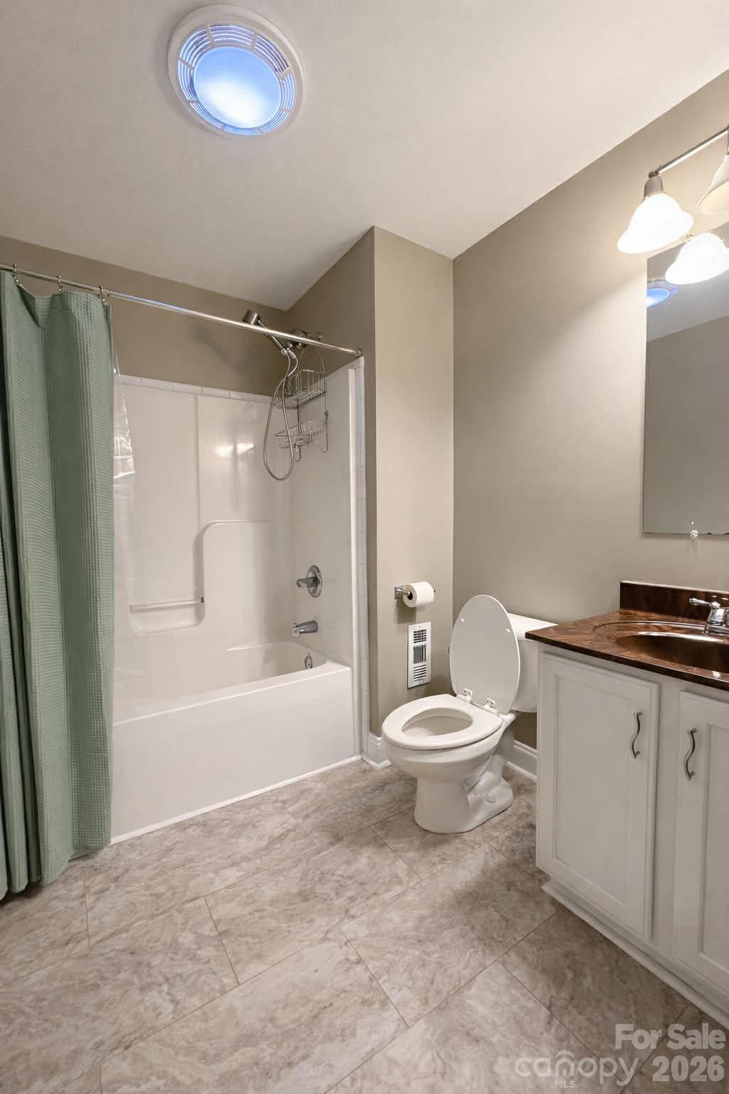 25 Eastwind Lane Candler NC 28715