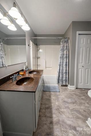 25 Eastwind Lane Candler NC 28715
