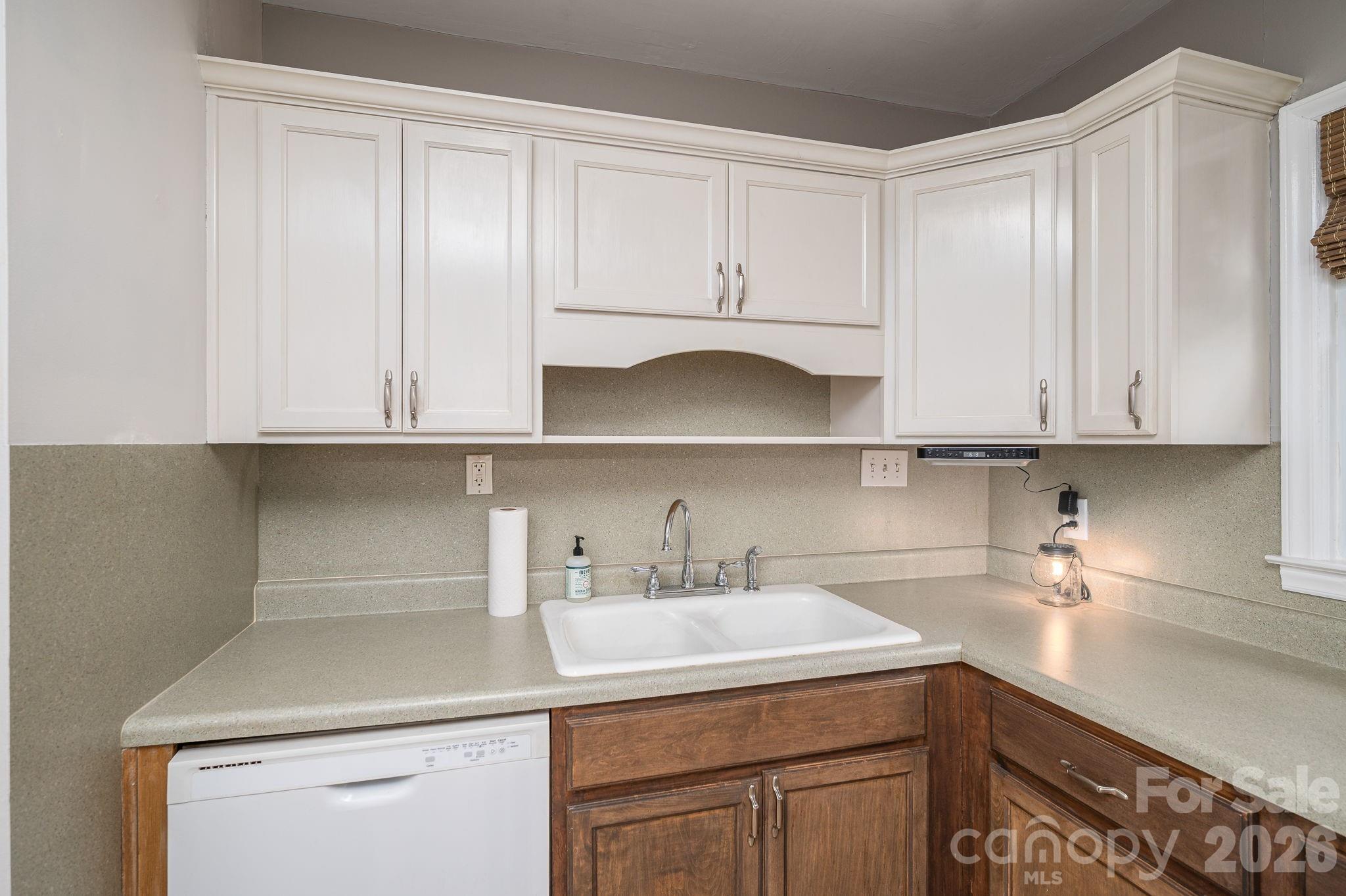 1258 Cambridge Street Gastonia NC 28054