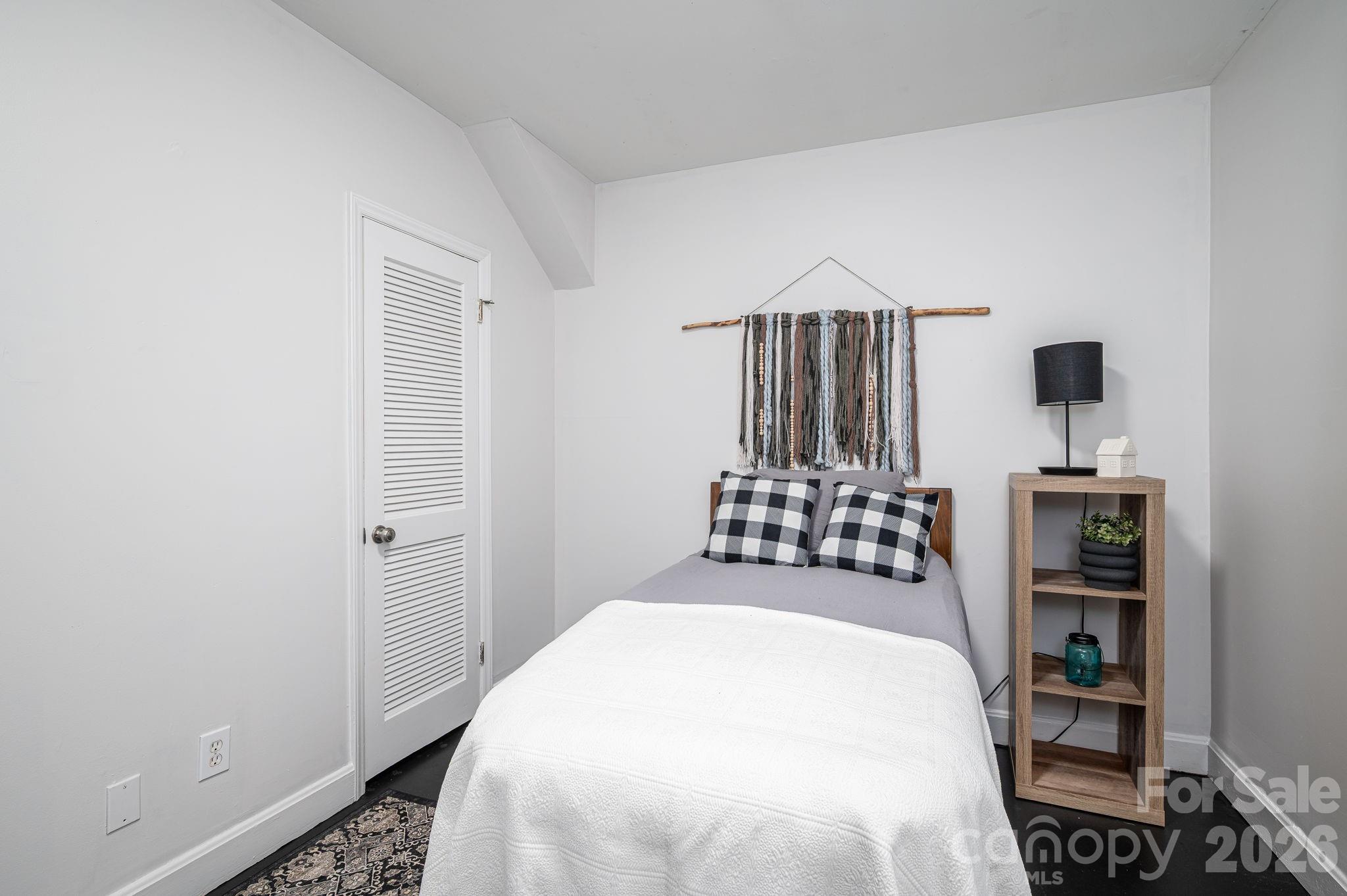 1258 Cambridge Street Gastonia NC 28054