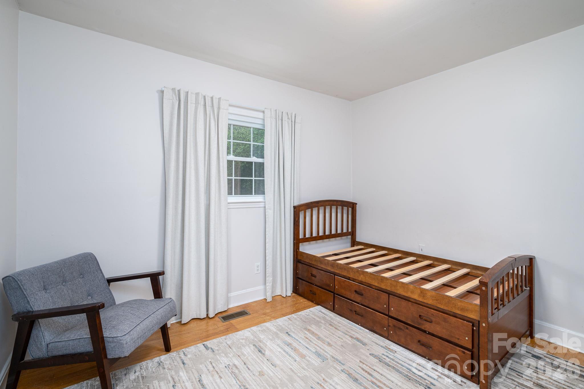 1258 Cambridge Street Gastonia NC 28054