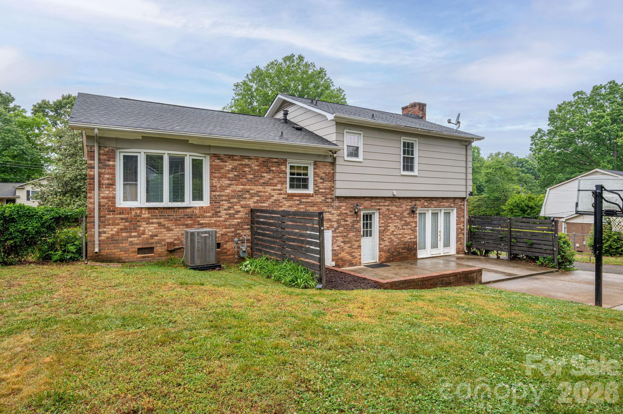 1258 Cambridge Street Gastonia NC 28054