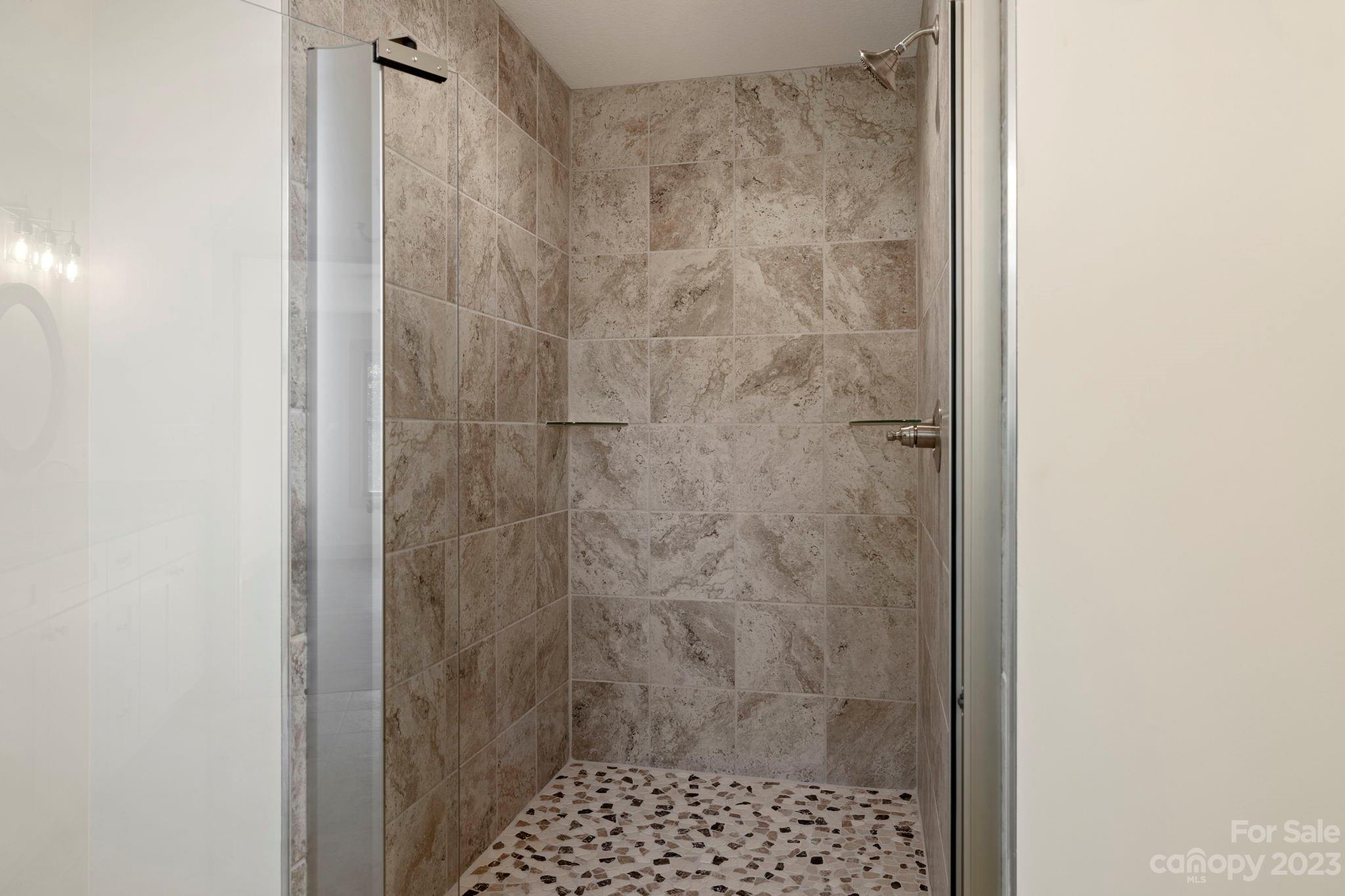4 Anna Glenn Lane Weaverville NC 28787