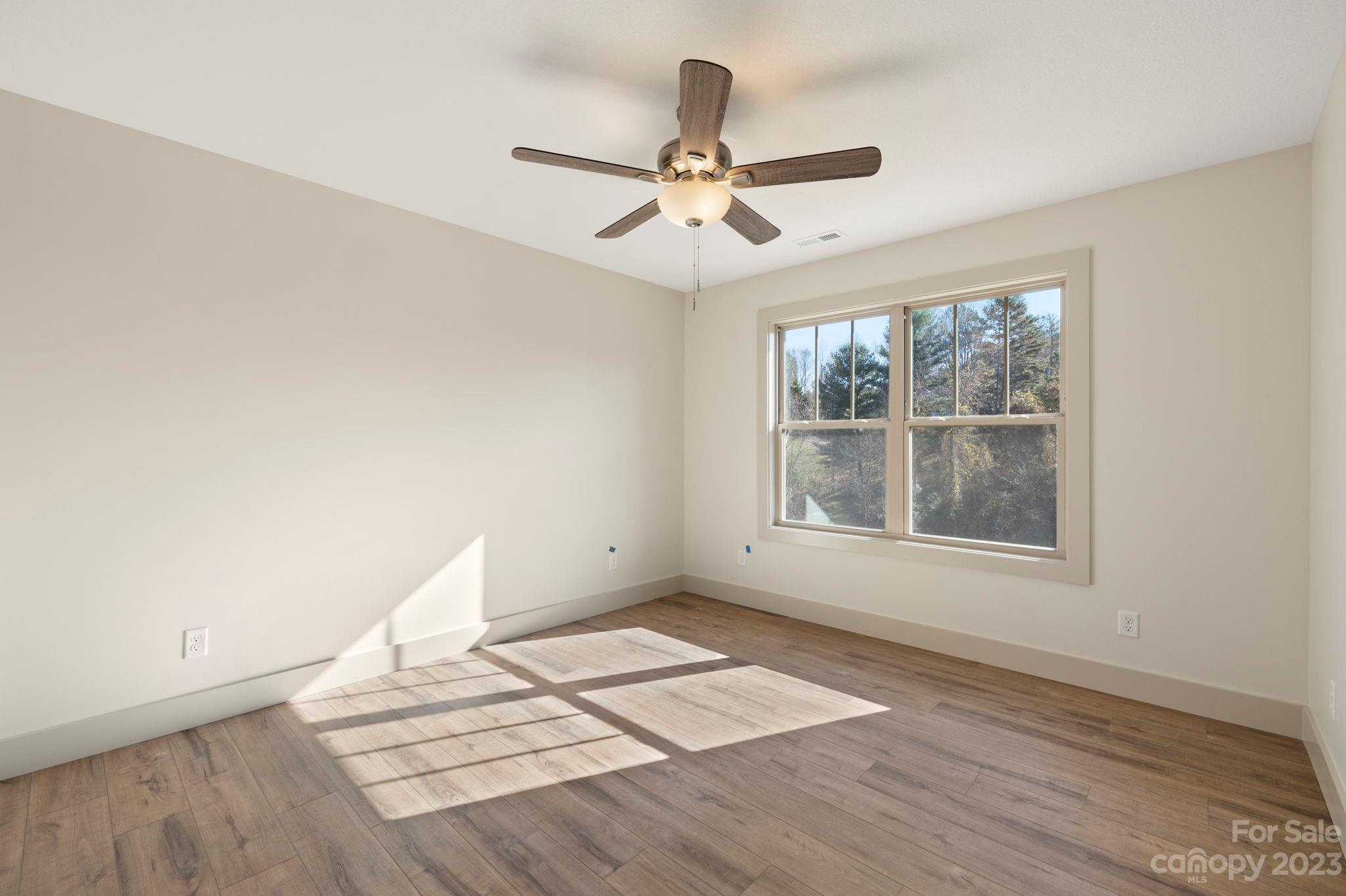 4 Anna Glenn Lane Weaverville NC 28787