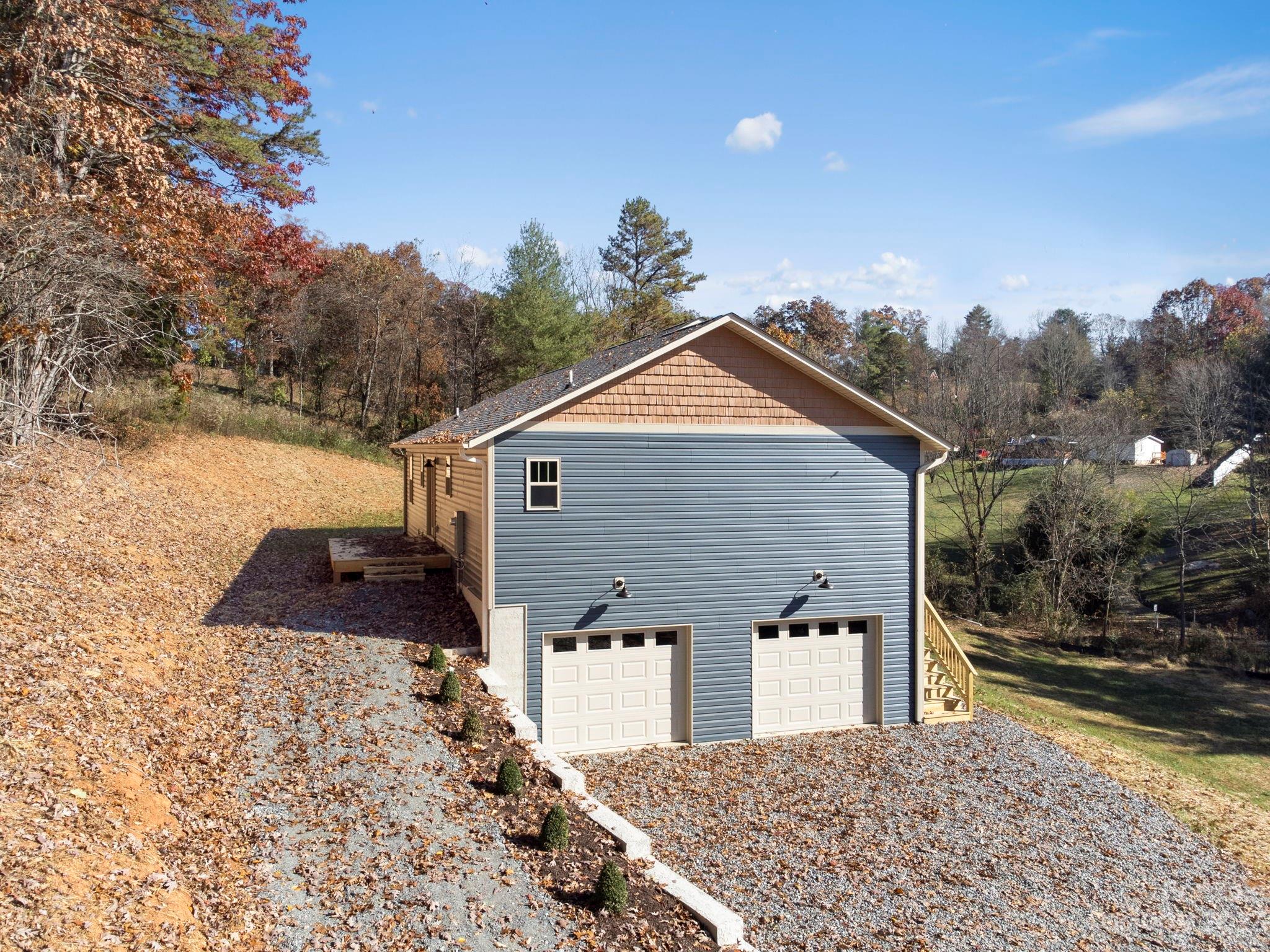 4 Anna Glenn Lane Weaverville NC 28787
