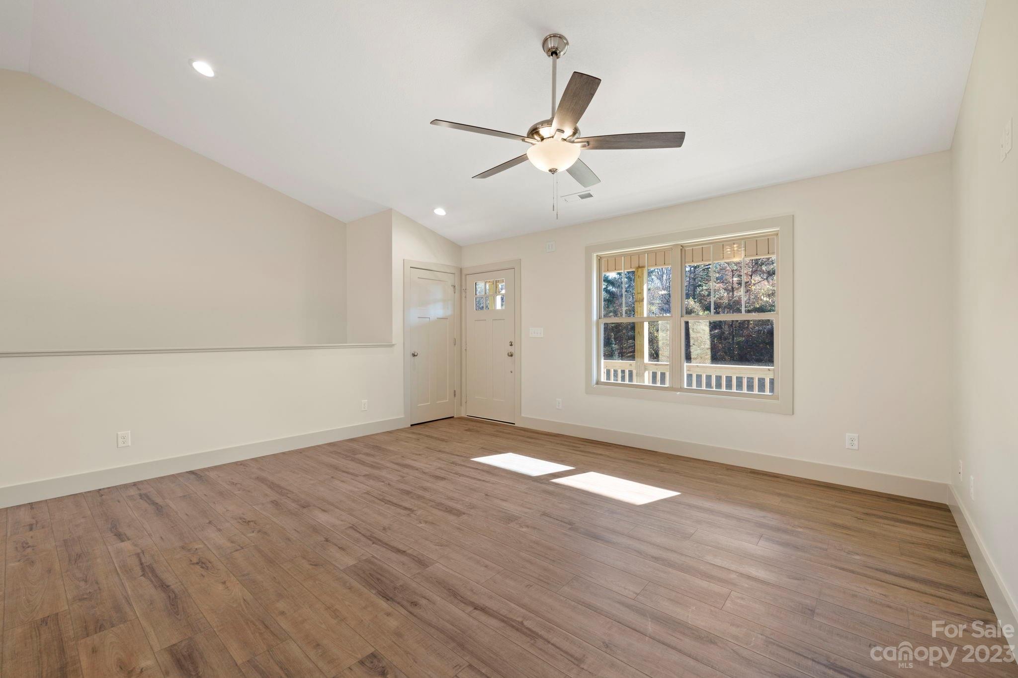 4 Anna Glenn Lane Weaverville NC 28787
