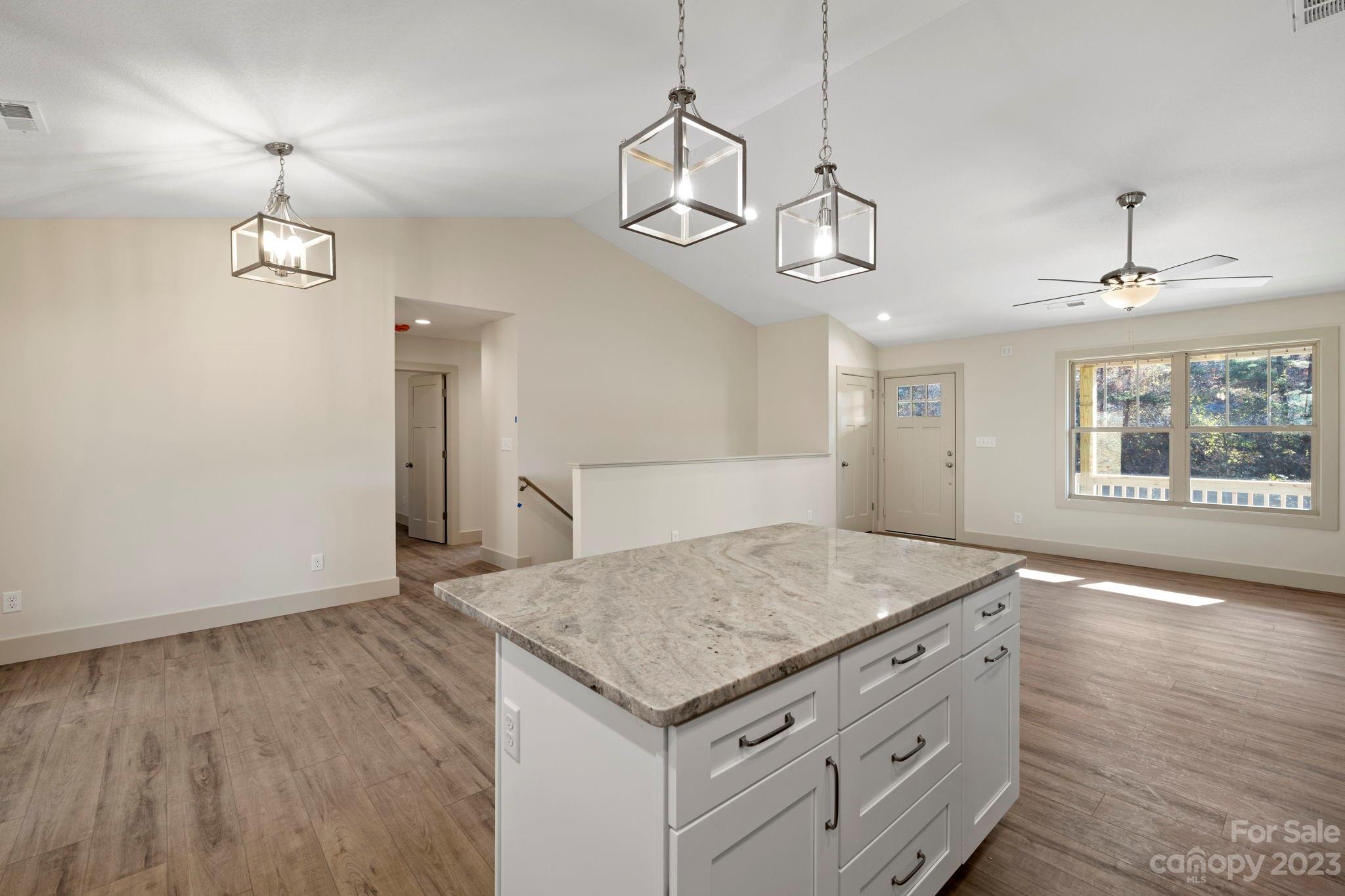 4 Anna Glenn Lane Weaverville NC 28787