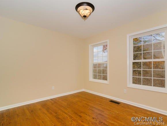 171 Woodburn Drive Swannanoa NC 28778