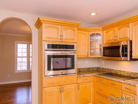 171 Woodburn Drive Swannanoa NC 28778