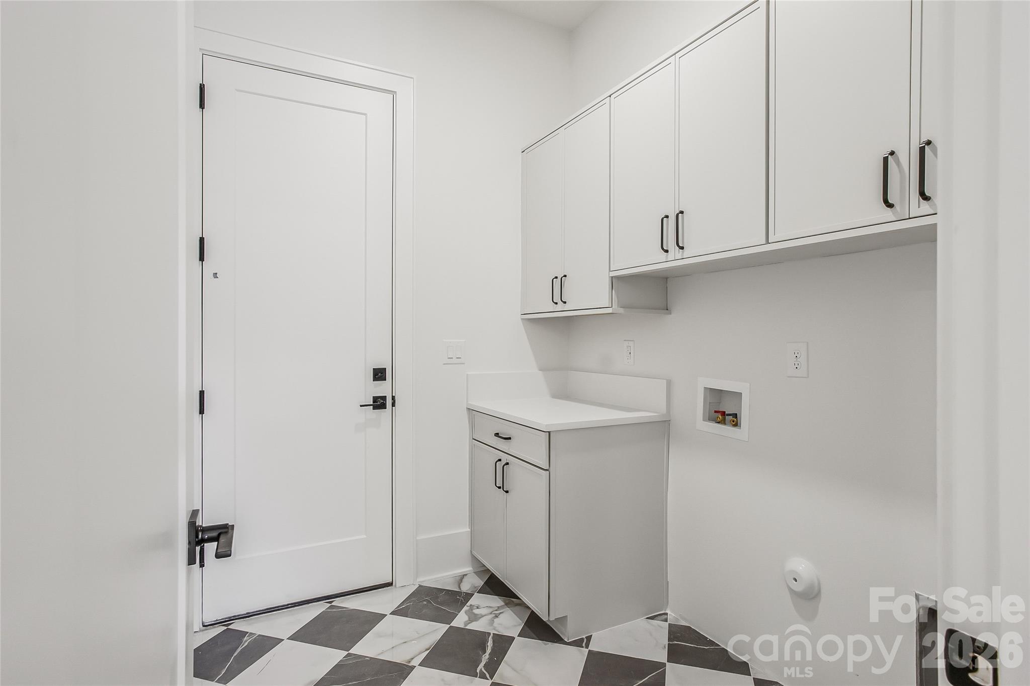 4221 Spring Street Matthews NC 28105