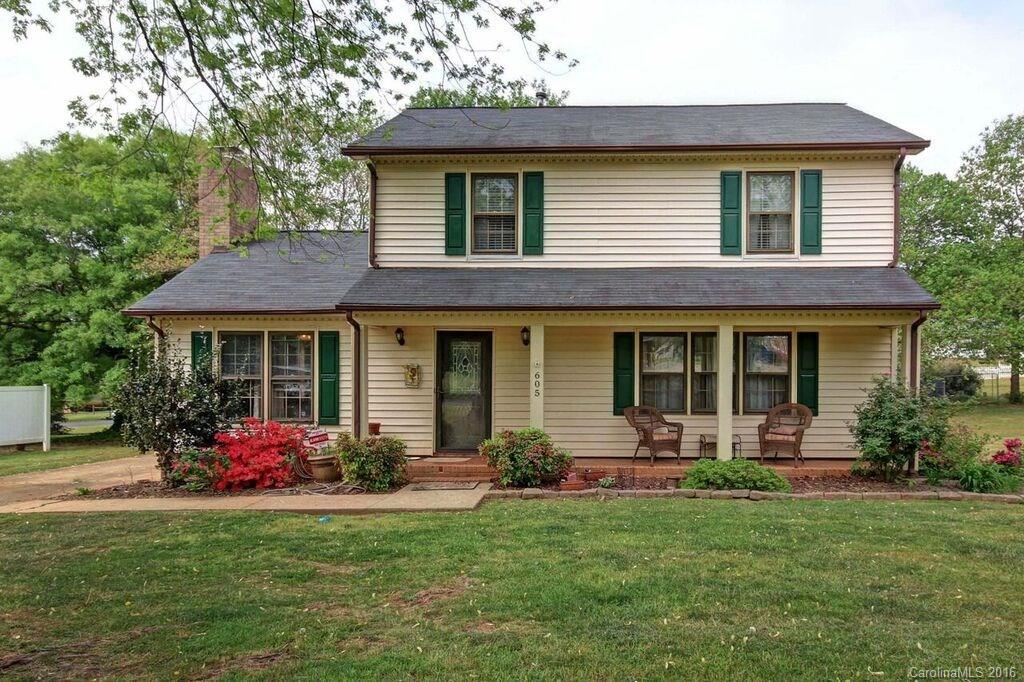 605 Colonial Drive Statesville NC 28625