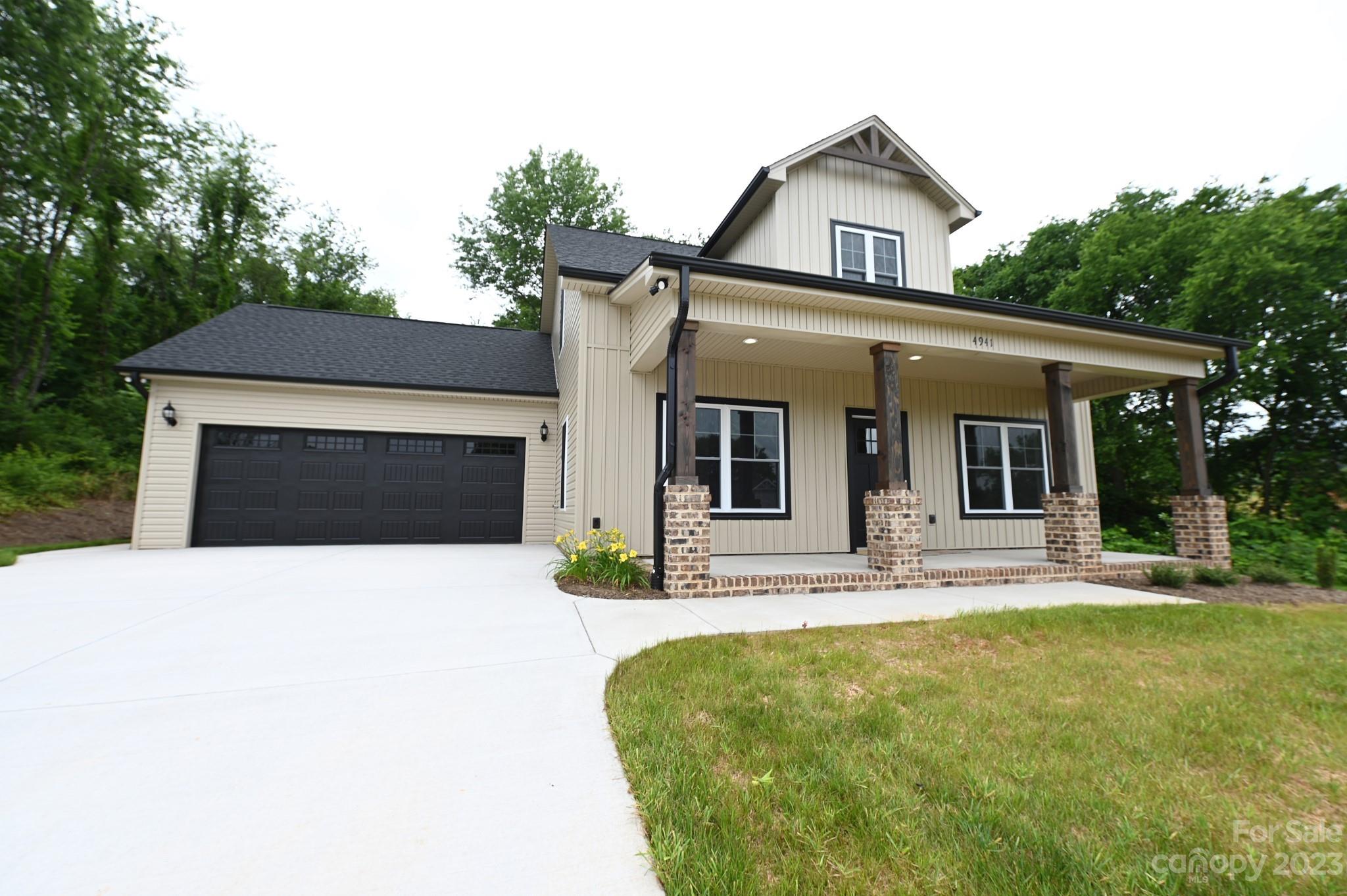 4941 Southview Drive Hickory NC 28602