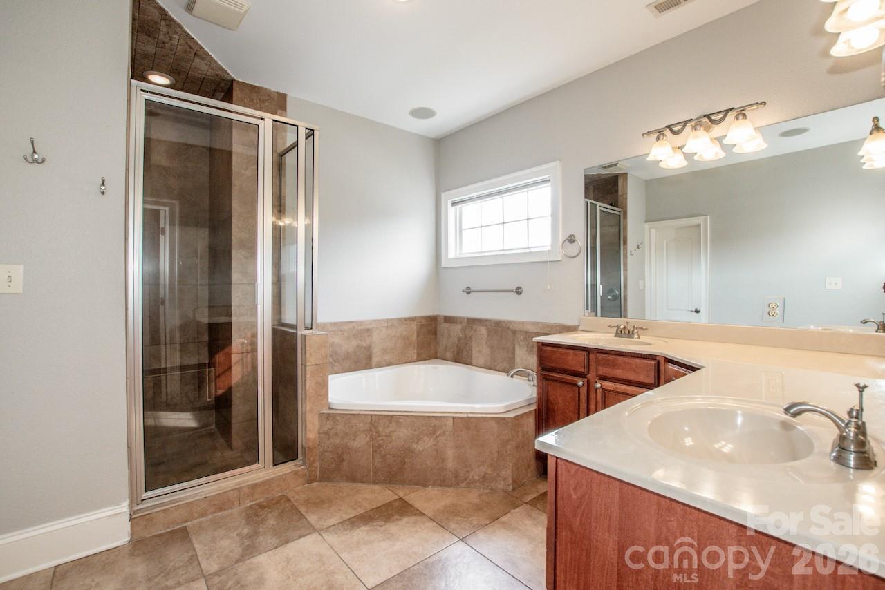 124 Cedar Woods Drive Mooresville NC 28117