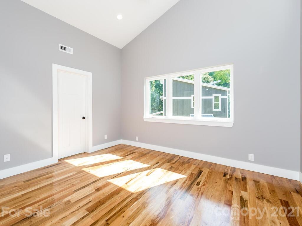 452 State Street Asheville NC 28806