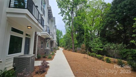 1411 Collier Walk Alley Charlotte NC 28205