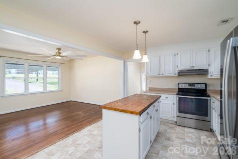 413 Bell Road Kings Mountain NC 28086
