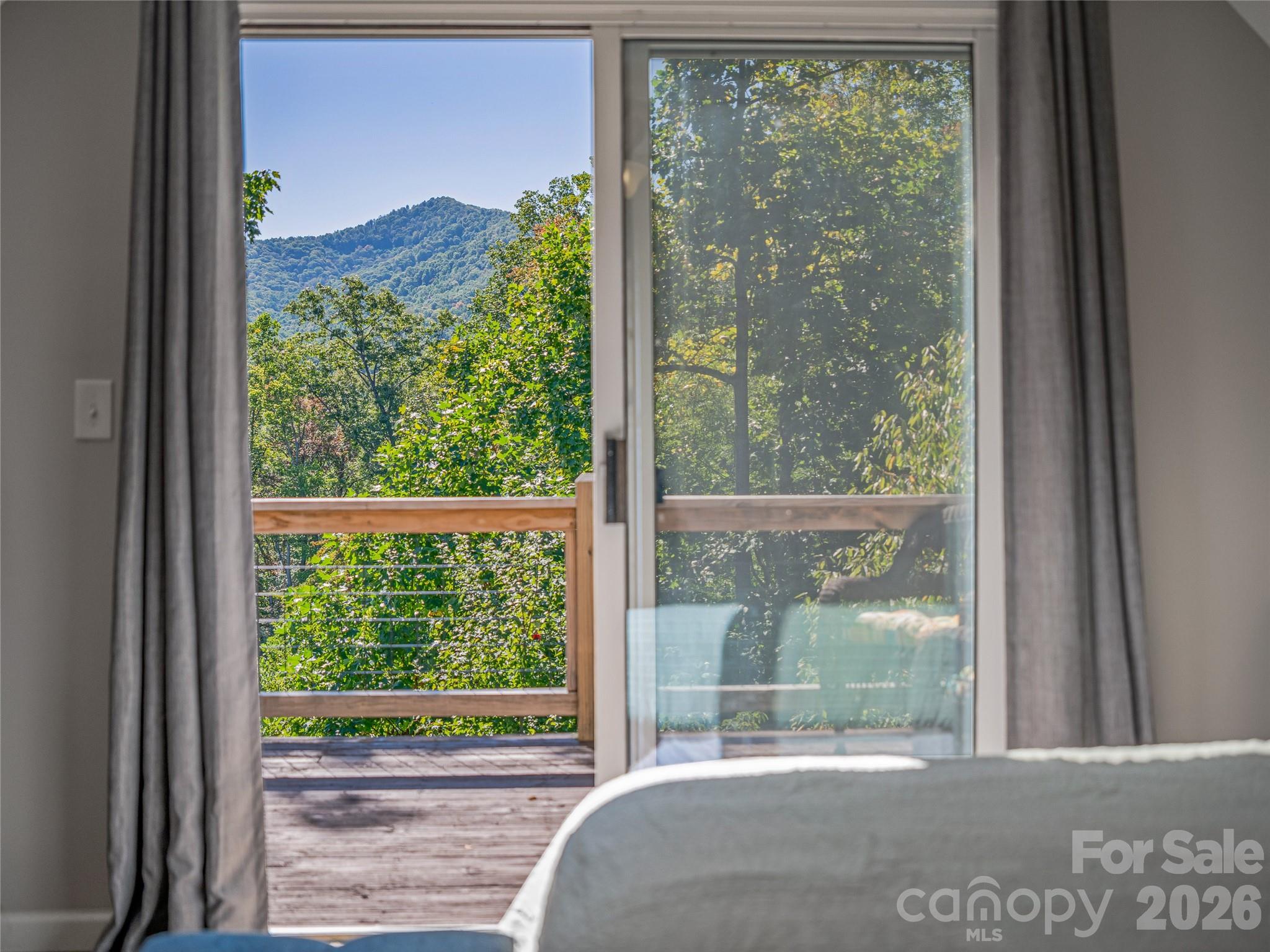 382 Black Oak Cove Road Candler NC 28715