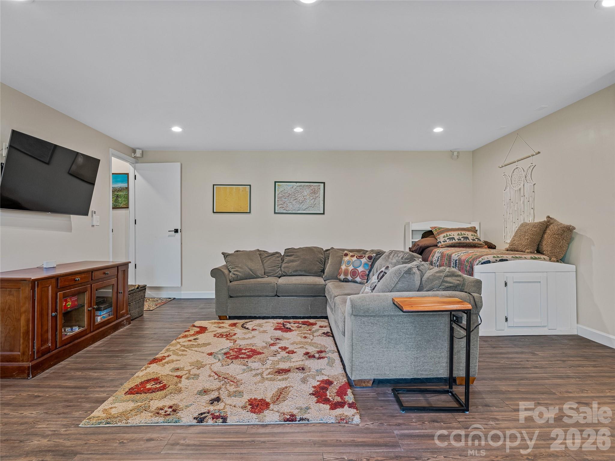 382 Black Oak Cove Road Candler NC 28715