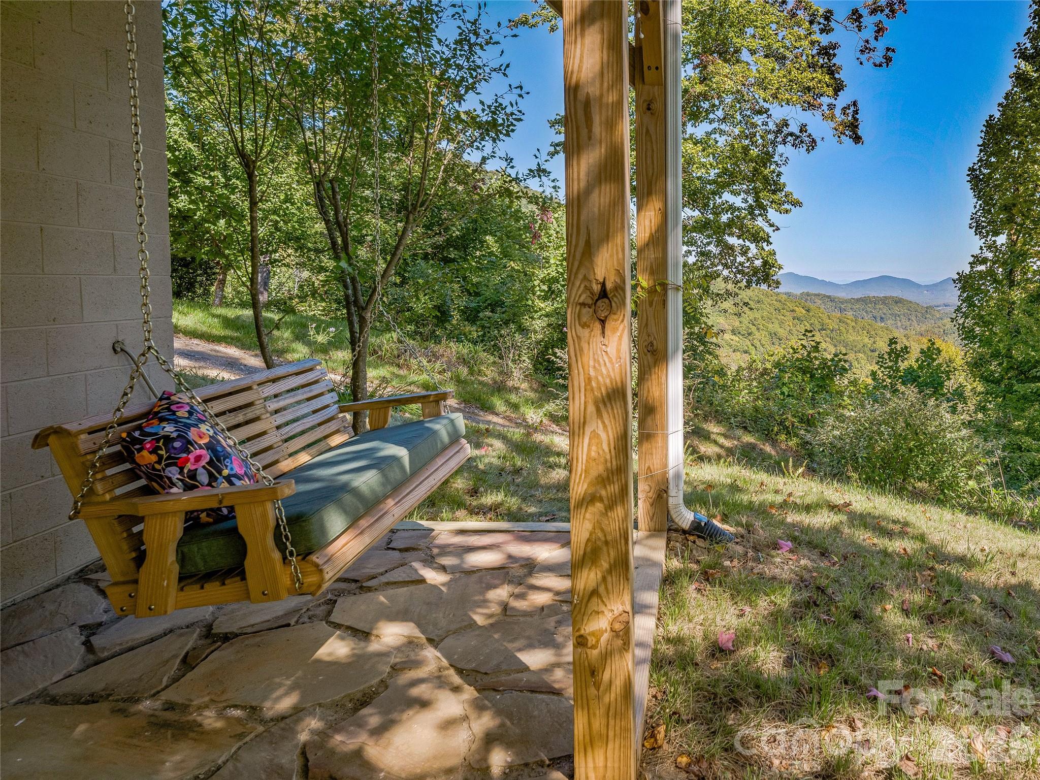 382 Black Oak Cove Road Candler NC 28715