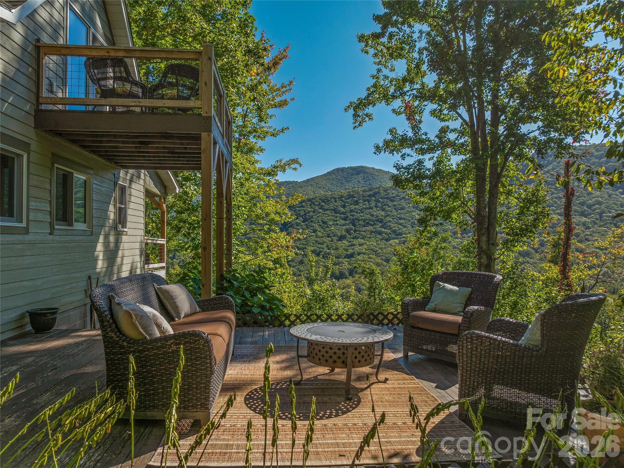 382 Black Oak Cove Road Candler NC 28715