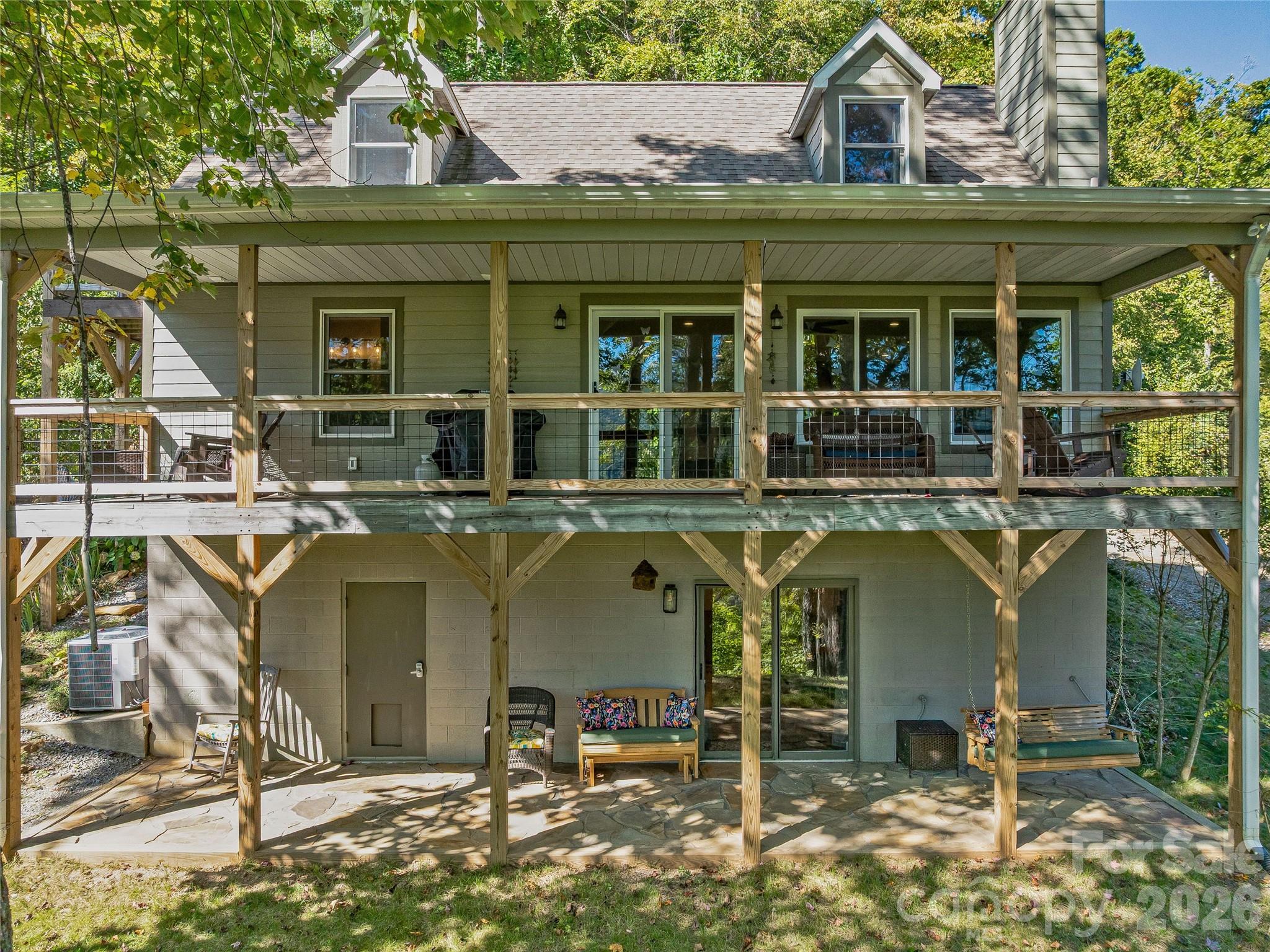 382 Black Oak Cove Road Candler NC 28715