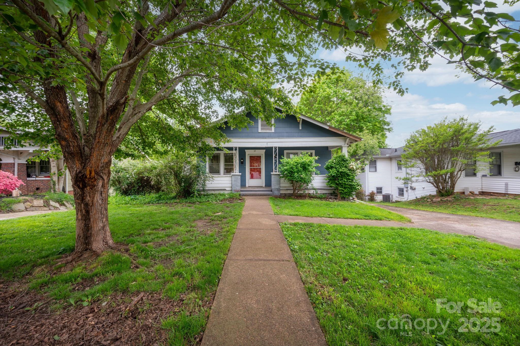 35 Baker Avenue Asheville NC 28806