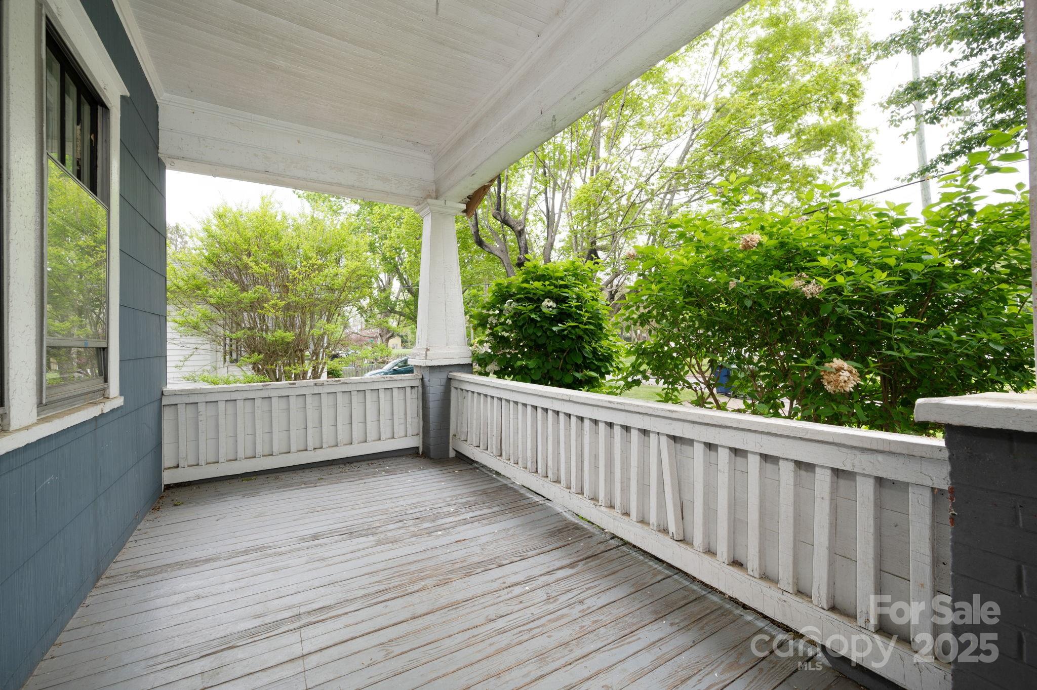 35 Baker Avenue Asheville NC 28806