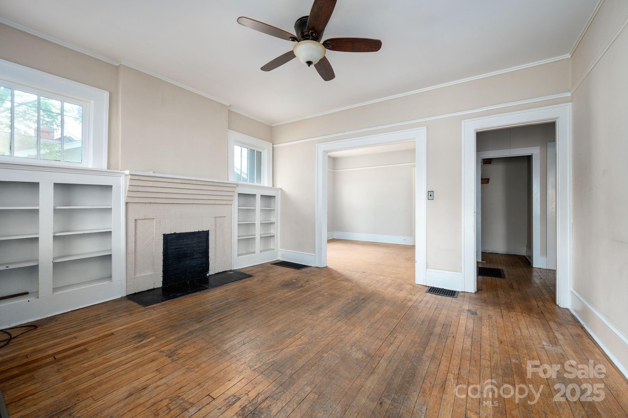 35 Baker Avenue Asheville NC 28806