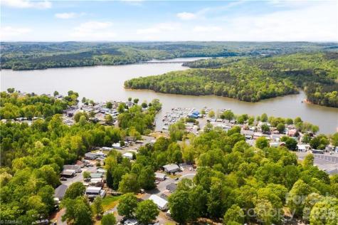 166 Eagle Drive New London NC 28127