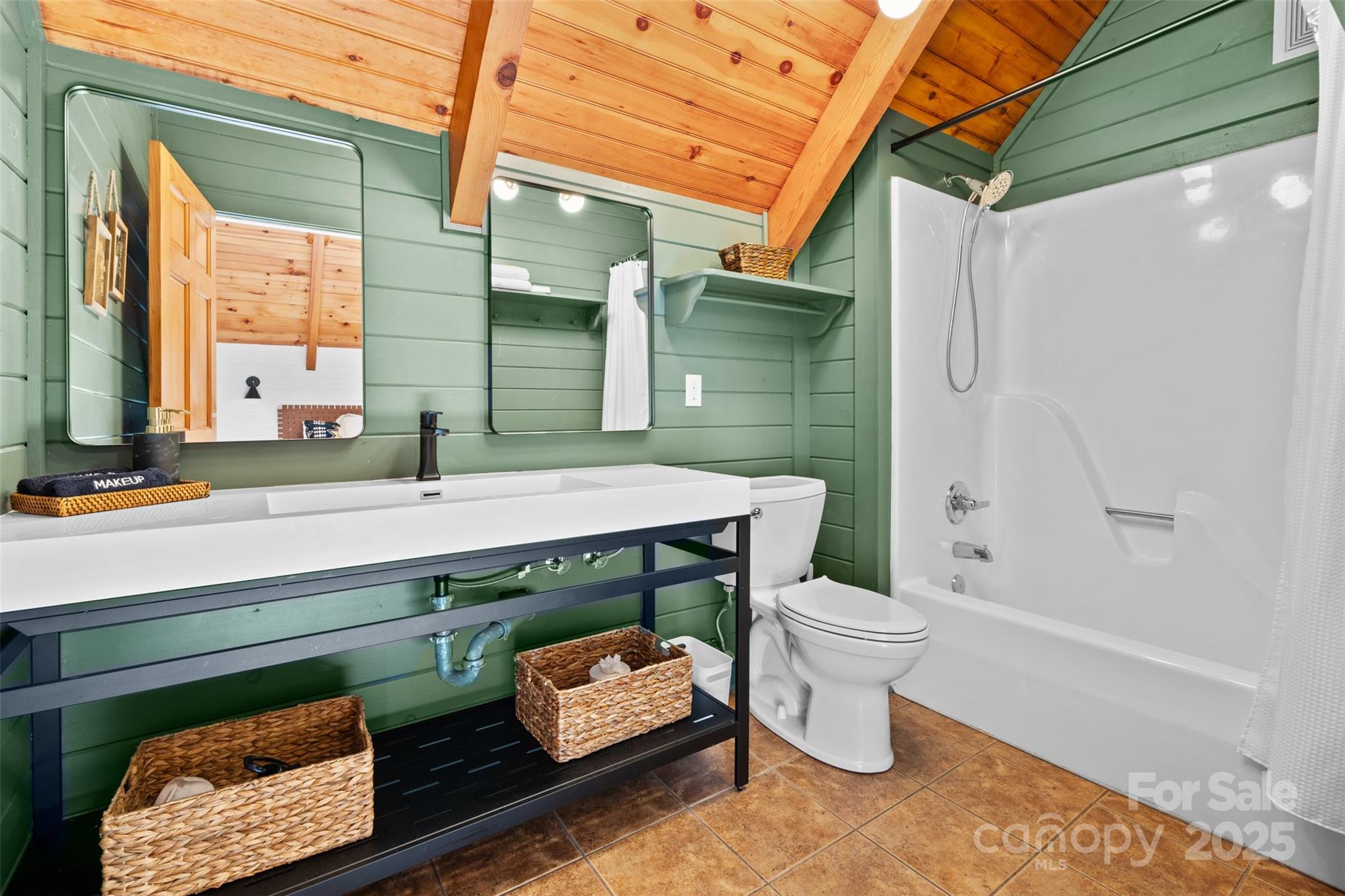 68 Bear Den Mountain View Drive Spruce Pine NC 28777