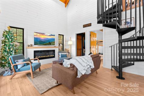68 Bear Den Mountain View Drive Spruce Pine NC 28777