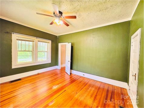 602 Brookshire Street Asheville NC 28803