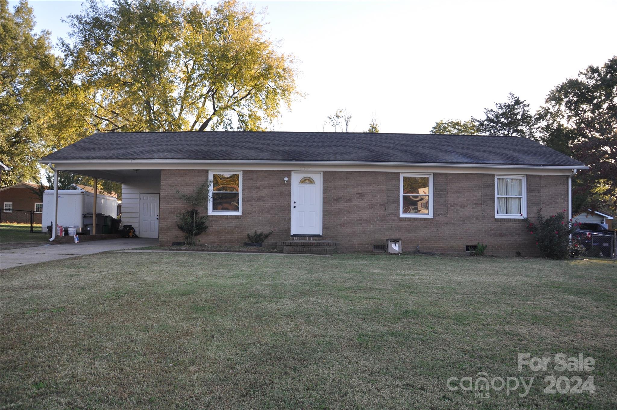 2007 Artwood Lane Charlotte NC 28217