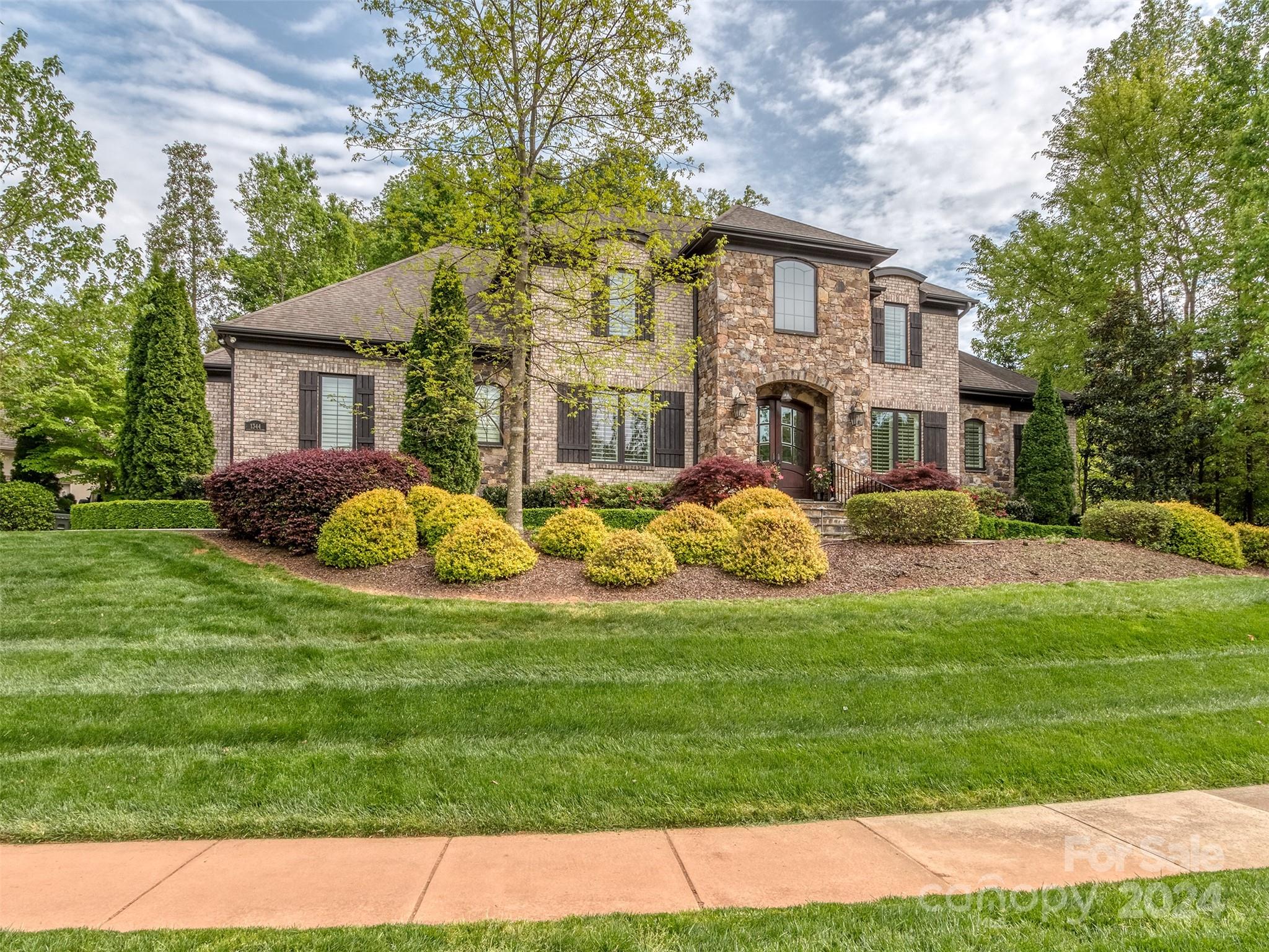 1344 Wyndmere Hills Lane Matthews NC 28105