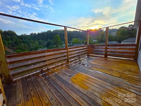 48 Patriot Place Mars Hill NC 28754