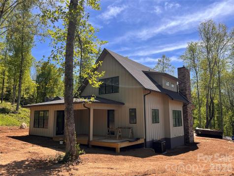 100 Bear Tree Cove Canton NC 28716