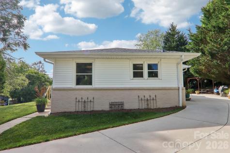 57 Langwell Avenue Asheville NC 28806