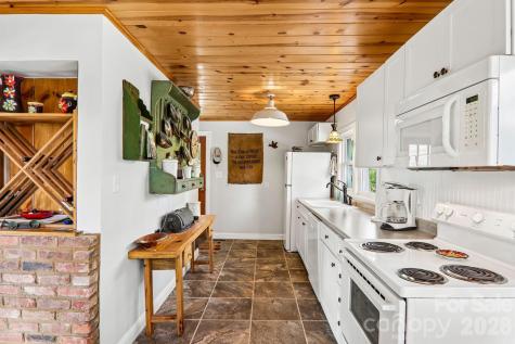 57 Langwell Avenue Asheville NC 28806