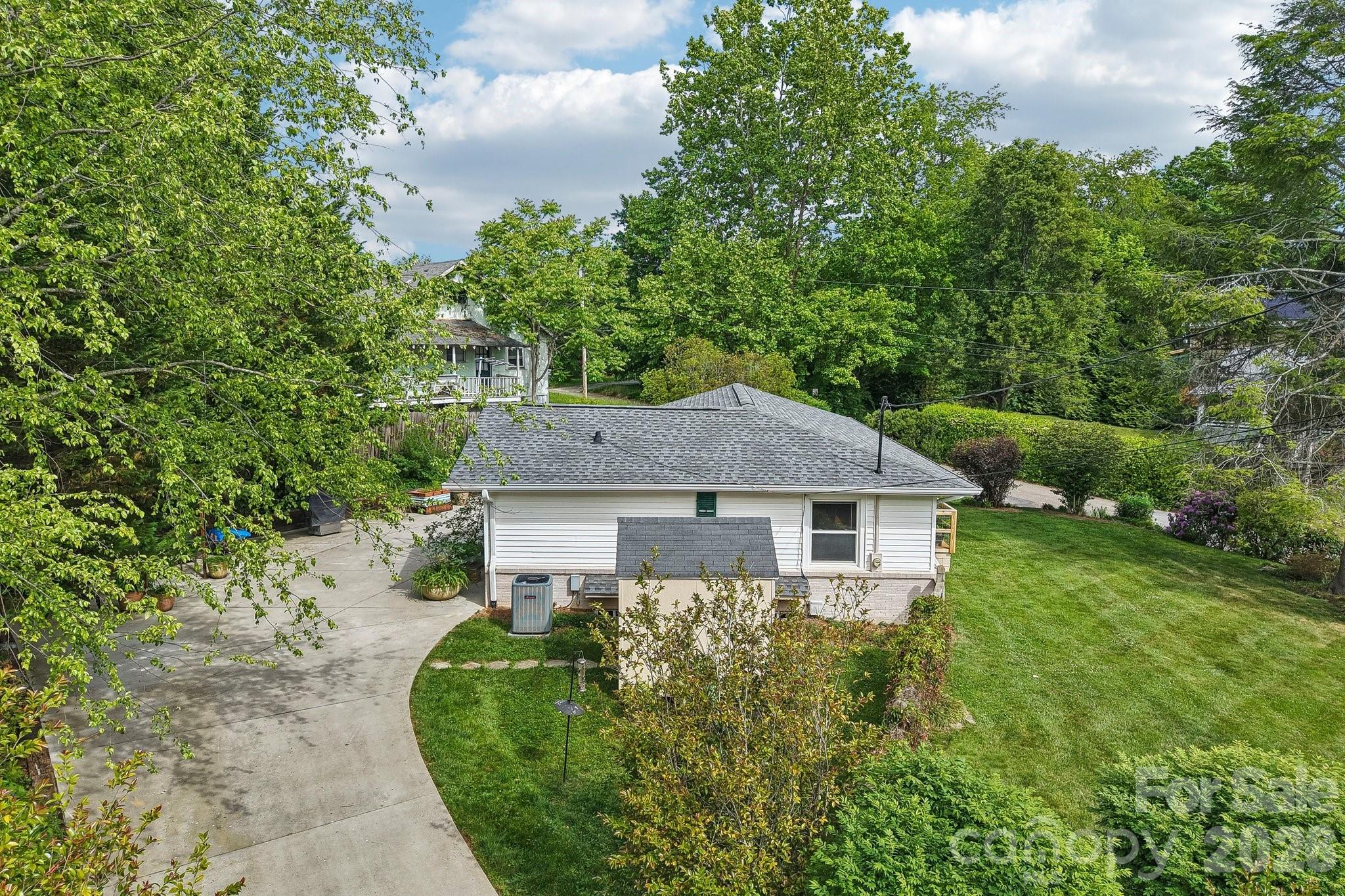 57 Langwell Avenue Asheville NC 28806