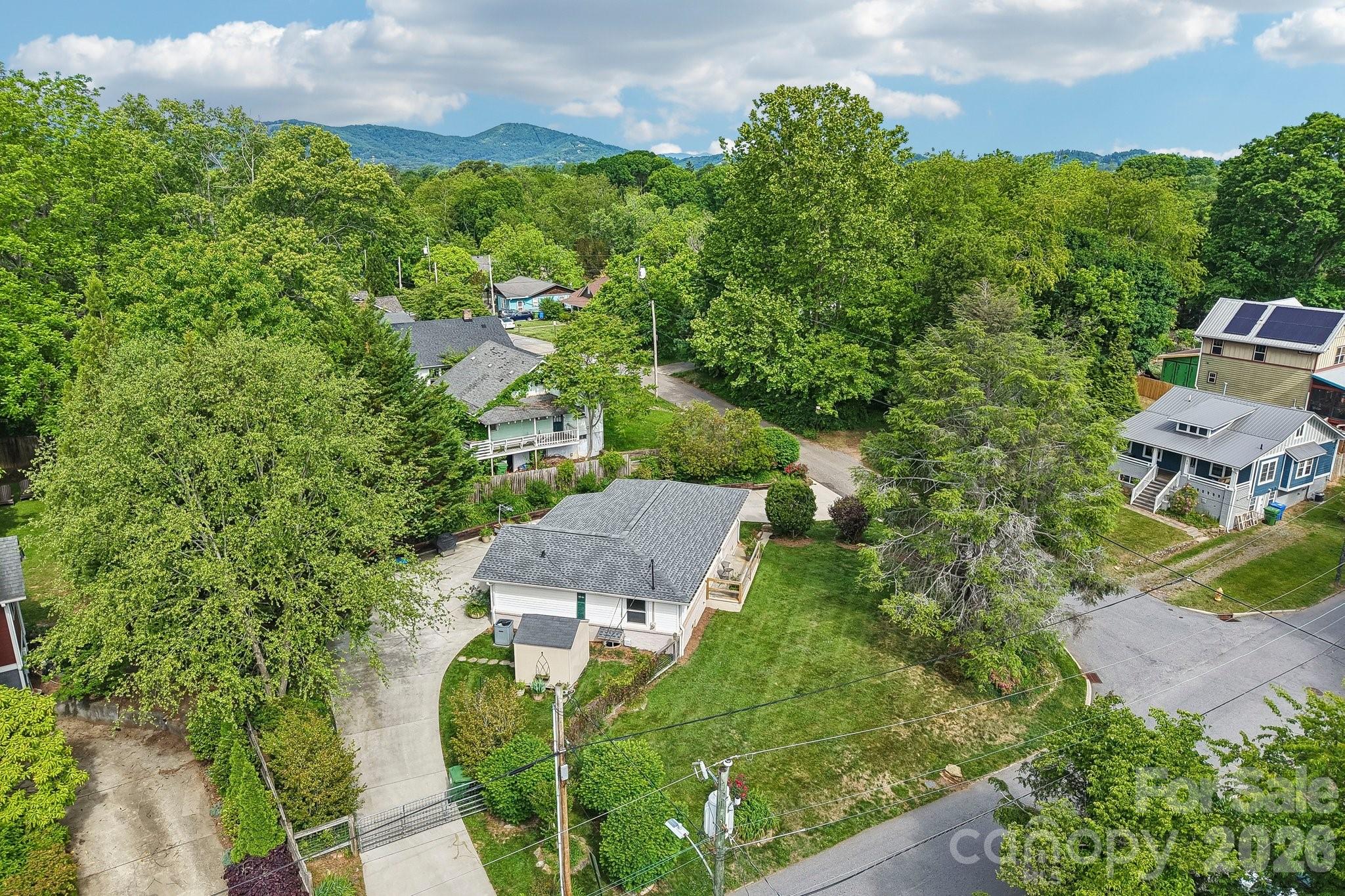 57 Langwell Avenue Asheville NC 28806