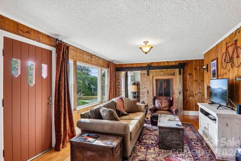57 Langwell Avenue Asheville NC 28806