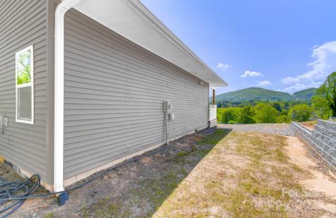 106 Thistle Field Drive Asheville NC 28806